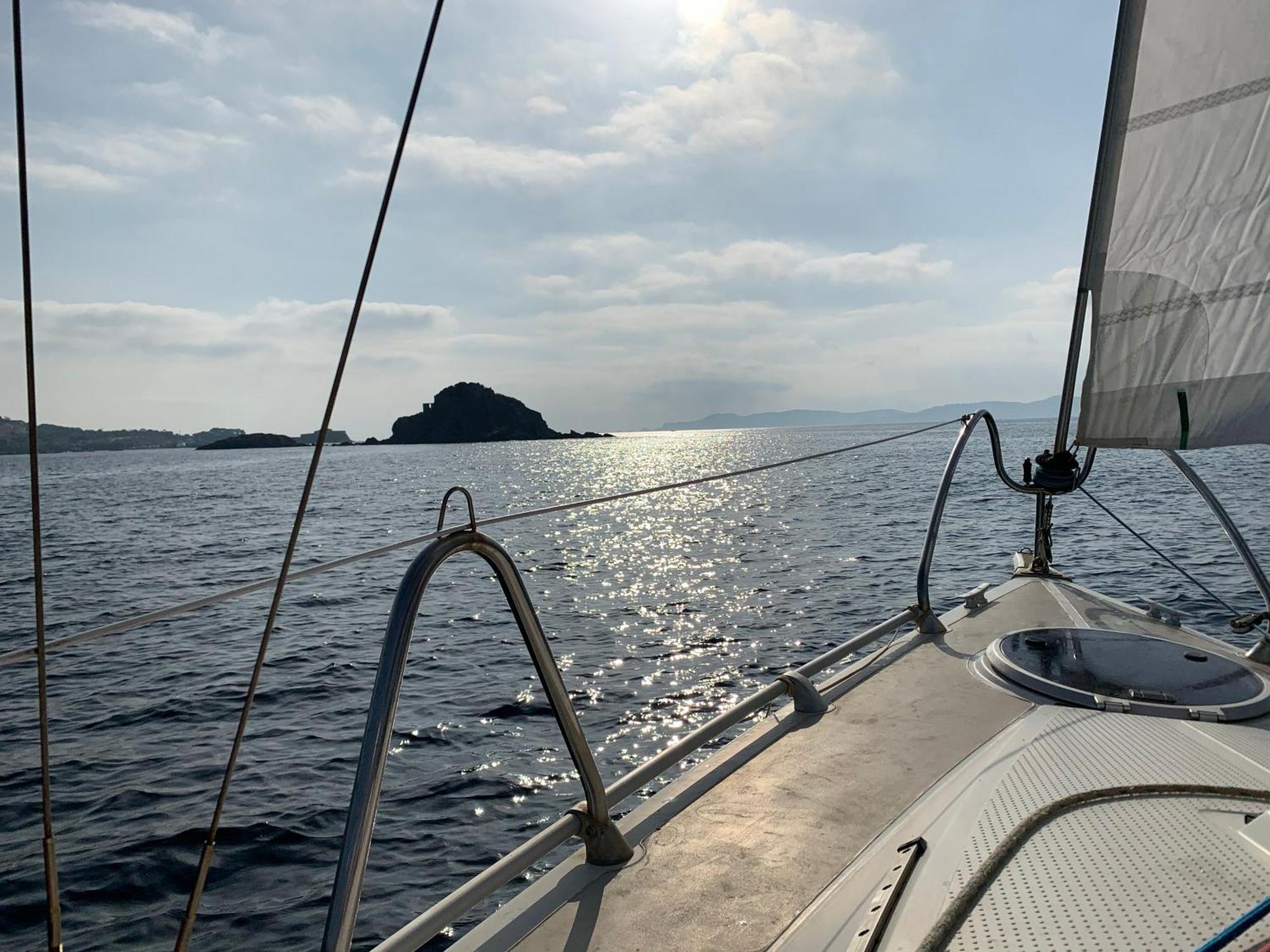 Joli Studio Tres Clair A Proximite Mer Pour 3 Personnes La Londe-les-Maures Eksteriør billede