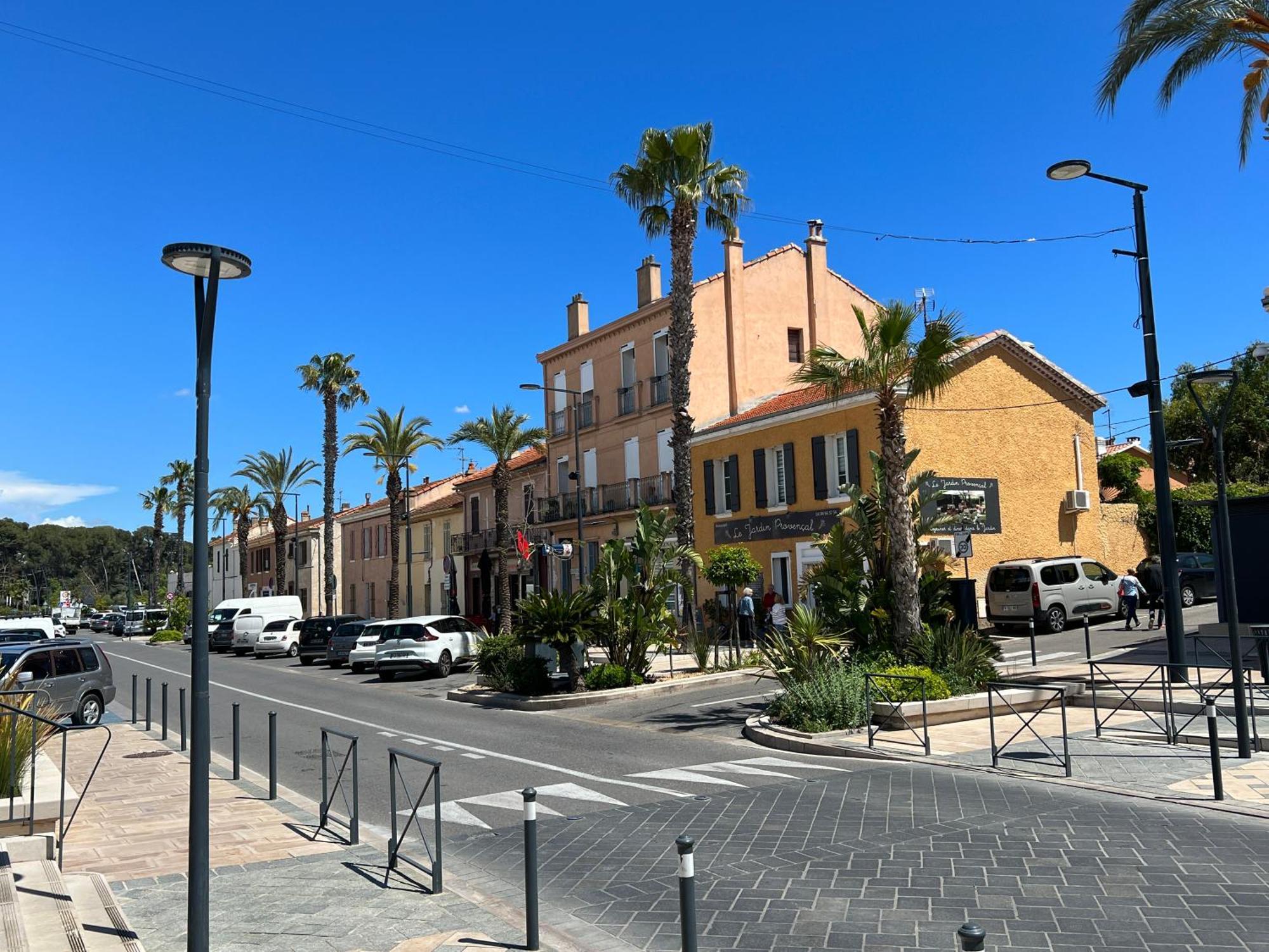 Joli Studio Tres Clair A Proximite Mer Pour 3 Personnes La Londe-les-Maures Eksteriør billede